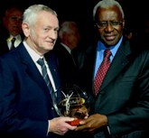 Rózsavölgyi István és Lamine Diack 2004