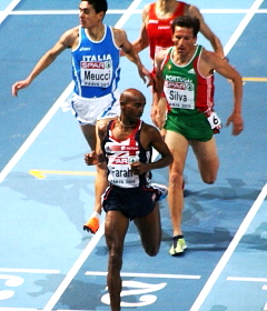 Mo Farah  a 3000 m előfutamában - 2011/ml